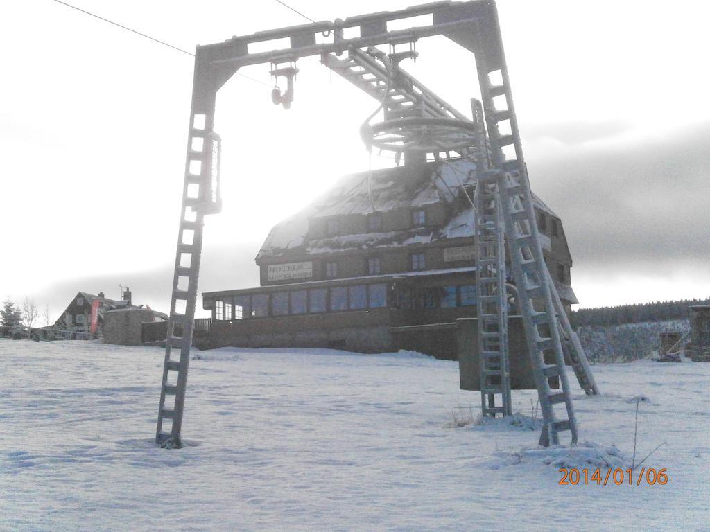 Hotel Lidicka Bouda Pec pod Snezkou Bagian luar foto