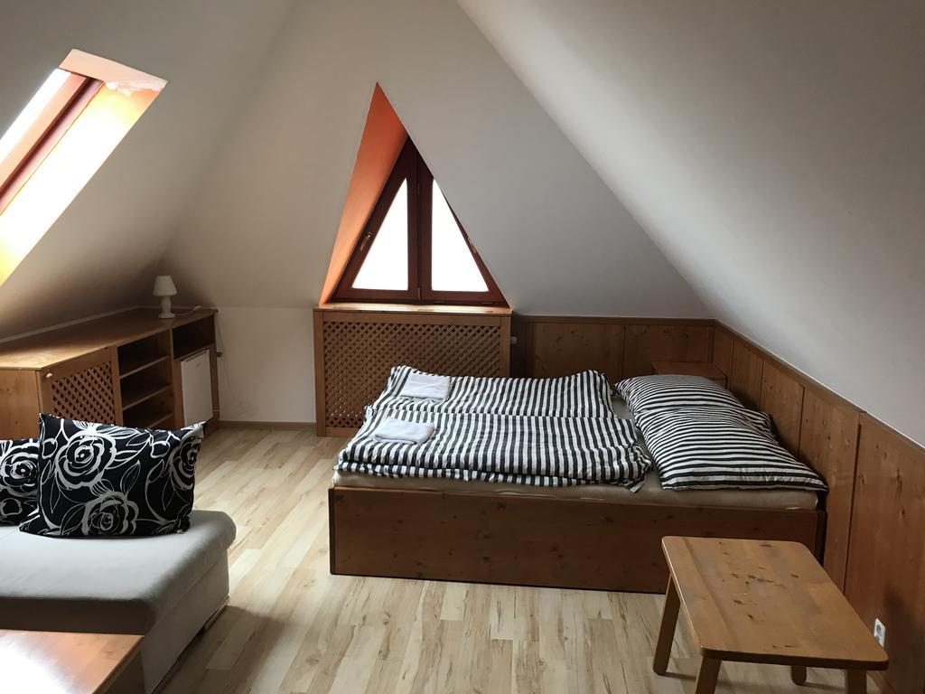 Hotel Lidicka Bouda Pec pod Snezkou Bagian luar foto